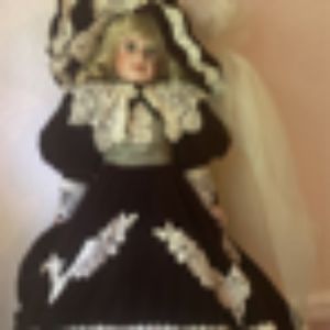Janis Berard full body porcelain collectors doll 2